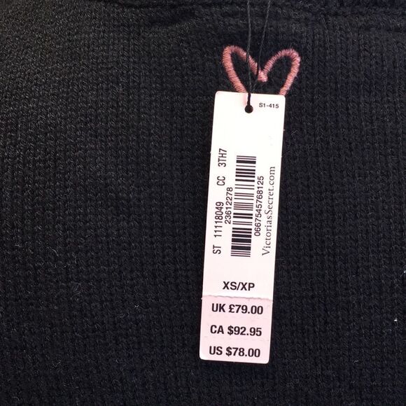 New ❤️ Victoria Secret sweater tease - Picture 7 of 7